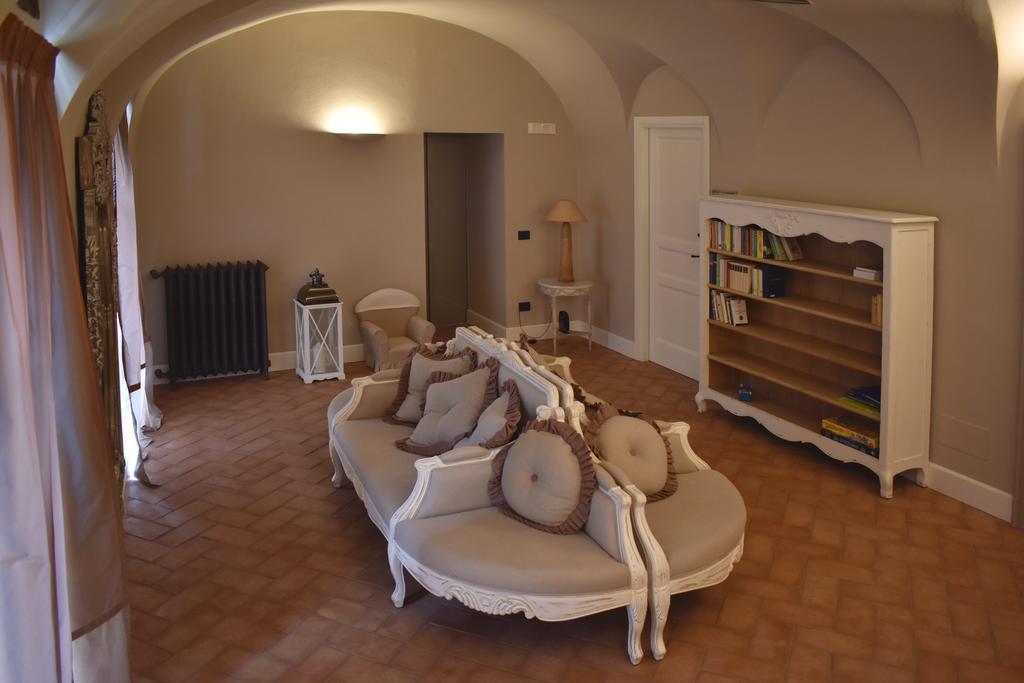 Villa Sibilla Bubbio ภายนอก รูปภาพ